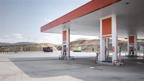 Petro Gazz to rollback fuel prices on Monday, Dec. 31.